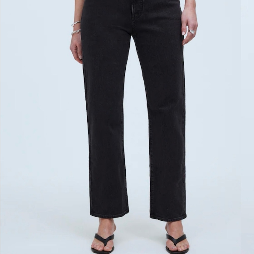 Madewell Women's Black Wash 90s Straight Jeans (Curvy)